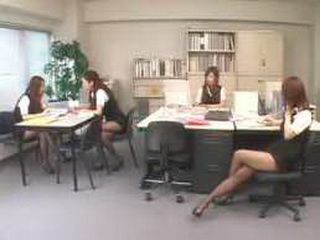 Nippon Sex Queen Fucks Boss in Tokyo XXX Porn