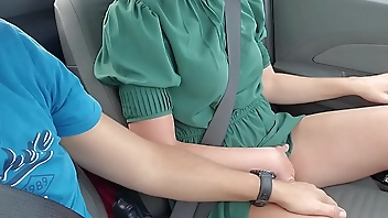 Lol some random Thing blew into the car while i was fingering her pussy while driving