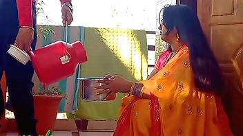 Big boobs XXX Milf fucked by milkman.