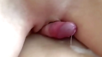 After fucking my girlfriend, she uses her pussy to make me cum