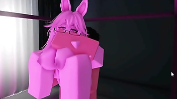 Homegirl broke up with her man and needed some company [public condo sesh - Roblox]