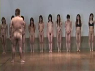 Horny High School Students Get Fucked-up in the Gym