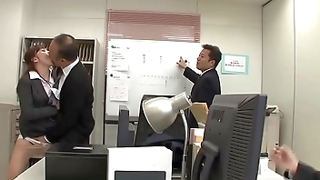 dvdes 751 subbed pt 1