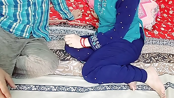 Desi Hot Couple Anal Fucking in Bedroom, Husband Enjoyed Rough Anal Sex With Sexy Hindi Audio, indian Wife Doggystyle Anal Fuck