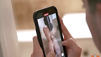 I Can Feel Your Presence Diego Perez, Beca Barbie