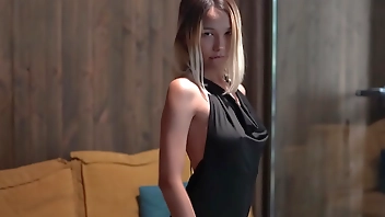 Asian babe was impaled on a dick