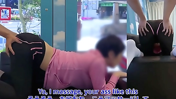 【マジックミラー号で中イキ美女】マッサージのモニターを承諾してくれたランニング女性。どこまでエロいことができるか試してみた！