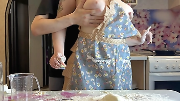 Instead of Cooking, Couple Had Rough Fuck and CUMcake In Kitchen (She really eats it)