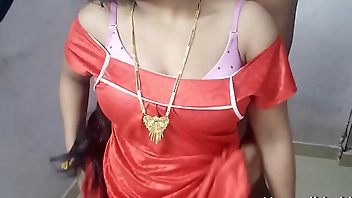 Indian Desi Hot Bhabhi Devar Ki Hindi Me Baat Karte Hue Chudai. Indian Desi Hindi Talking BF Video.