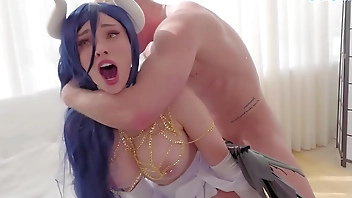 Albedo is happy to serve her Overlord