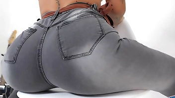 Holy F*ck Thats an Amazin Ass!!! What a Body!