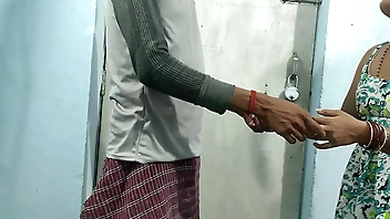 First Time Stepbrother Fuck her stepsister in Asshole Real Desi Painful Anal Sex