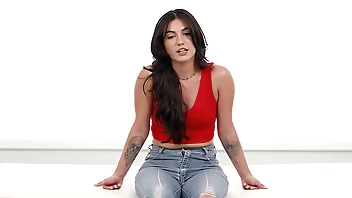 Hot Receptionist at an autobody shop gets her pussy WRECKED!