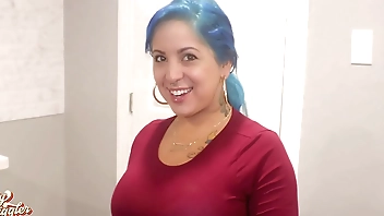 Invited My DoorDash In For a BIG Tip