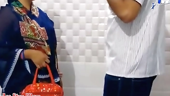 Desi Girl Romance With Friend full hot video