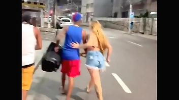 Vídeo amador caiu na net todo mundo fudendo na rua sem camisinha