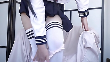 Japanese student learns how to squirt with Hitachi Magic Wand - Bella Hentaigirl