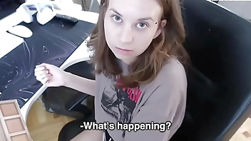 I found out that my roommate likes domination, so I decided to try it.