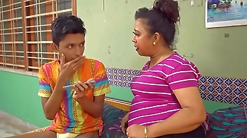 भारतीय किशोर लड़के ने अपनी सौतेली बहन को चोदा! वायरल वर्जित सेक्स