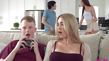 Katrina Colt, Sarah Taylor In Stepmom Swapped S2-E4