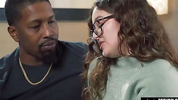 UP CLOSE - Stunning Leana Lovings Absolutely Wants Isiah Maxwell's Huge Dick Inside Her! CUM ON  ASS