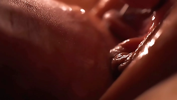 My wife's pussy gets a warm creampie inside. Extremely detailed