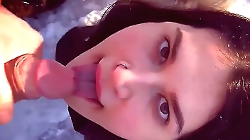 Risky sucking a stranger in a public park and swallowing hot cum