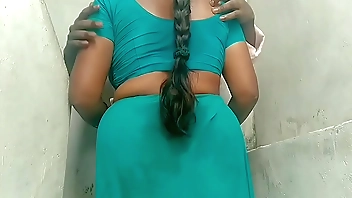 desi village aunty pussy eating with boy friend