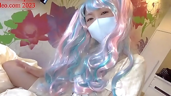 Nana thrusts hard in cowgirl position! Heavenly course of handjob ejaculation with angel cosplay rainbow wig