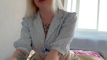 минет от милой девушки