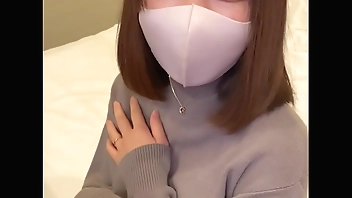 As soon as it comes into view, it is instantly inserted.