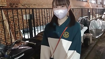 【未〇年にしか見えない淫〇女】 清〇なのは見た目だけ！もはや逆レだろこれ！ｗ セックスに〇欲すぎるまさに絶〇！それに身体がキレイすぎる！ こんな白い尻見たことあるか！？！？独占ちゃん　https://x.gd/hNbdh