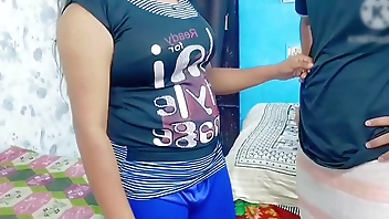 Jiju chut fadne ka irada hai kya, Jija saali best doogystyle underneath Indian sex video with clear Hindi do you intend to tear your pussy. Xxx soniya bhabi