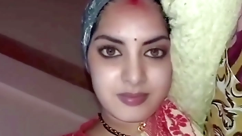 Desi Cute Indian Bhabhi Passionate sex with her stepfather in doggy style