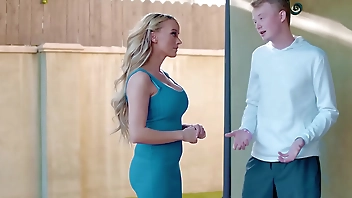 Pristine Edge jump in to show her stepson how to REALLY make this a TRUE apology by having a raunchy threesome