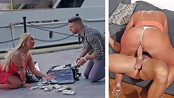 Hot Blonde British PAWG Fucks A Stranger She Just Met For A Million Dollars