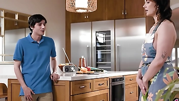 Big ass MILF stepmom Siri Dahl anal fucked by her tiny stepson in the kitchen