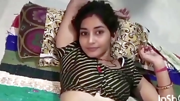 Dever ne apni bhabhi ko kamare me bulaya aur uske sath sex relation banaye