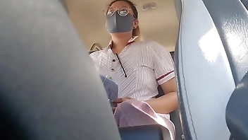 Pinick up si teacher at kinantot para sa libre pamasahe