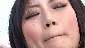 JAPANESE HOT GIRL MOANS AS EX TOYS EXCITE HER PUSSY BEFORE SHE GETS FUCKED HARD