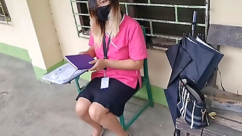 Pinay teacher sinundo sa university kinantot ni Pogi - Pinay Lovers Ph