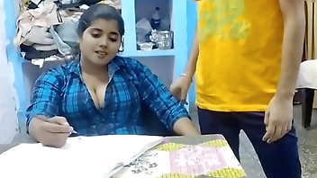 She is my hot girlfriend. मेरी गर्लफ्रेंड के बूब्स तो बहुत ही टाइट है आज मेने उसे चोद डाला