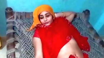 Rent owner fucked young lady's milky pussy, Indian beautiful pussy fucking video in hindi voice