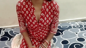 Desi Indian village bhabhi ne khula parlour officer ko Rishwat na Dene par aapni gaand marwai xxx Hd in Hindi audio