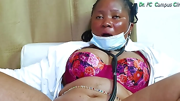 BIG COCK DOCTOR VIBRATED MY PUSSY