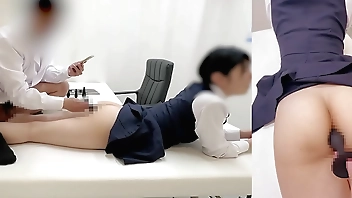 【保健室で初めてのアナルえっち】「先生のおちんこ挿れてみたいです…」可愛い生徒の肛門に大量射精