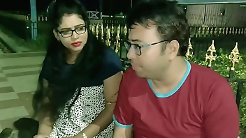 पहली बार खूबसूरत डॉक्टर गर्लफ्रेंड से मिलें और चोदें! व्यभिचारी पति सेक्स