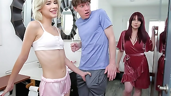 Jessie Saint Sneaky NastySis Fuck Big Cock