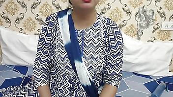 hot xxx kaam wali (maid) fucked hard until orgasm with hindi audio