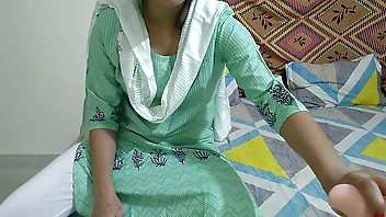 Indian step mom had long and hard tight ass fucking after a fight with stepson